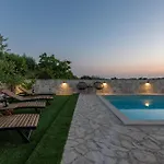 Noa Zadarvillas Vila Zadar