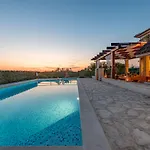 Βίλα Noa Zadarvillas *