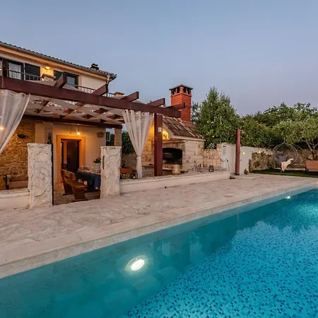 Βίλα Noa Zadarvillas *