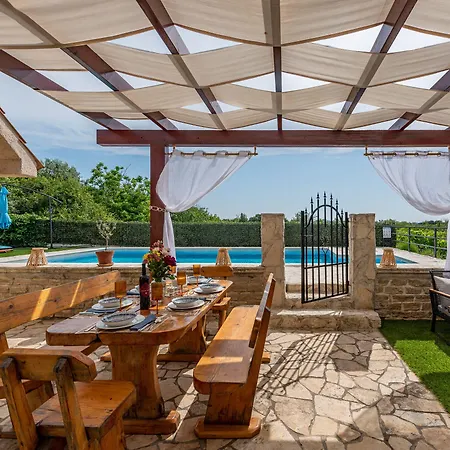 Noa Zadarvillas Zadar