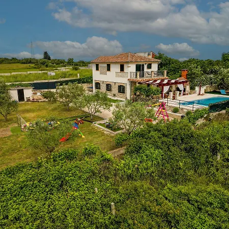 Noa Zadarvillas * Zadar