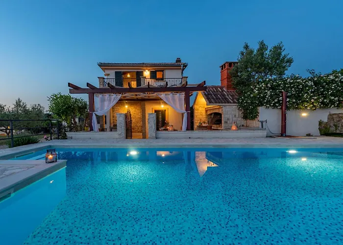 Noa Zadarvillas Задар