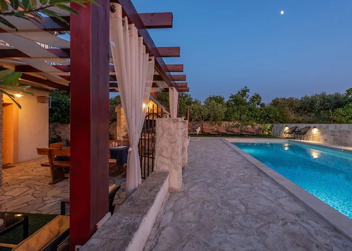 Noa Zadarvillas * Ζαντάρ