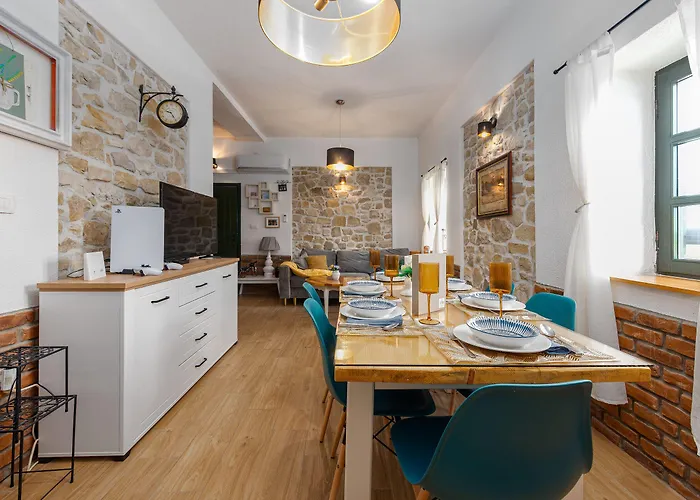 Noa Zadarvillas Вилла